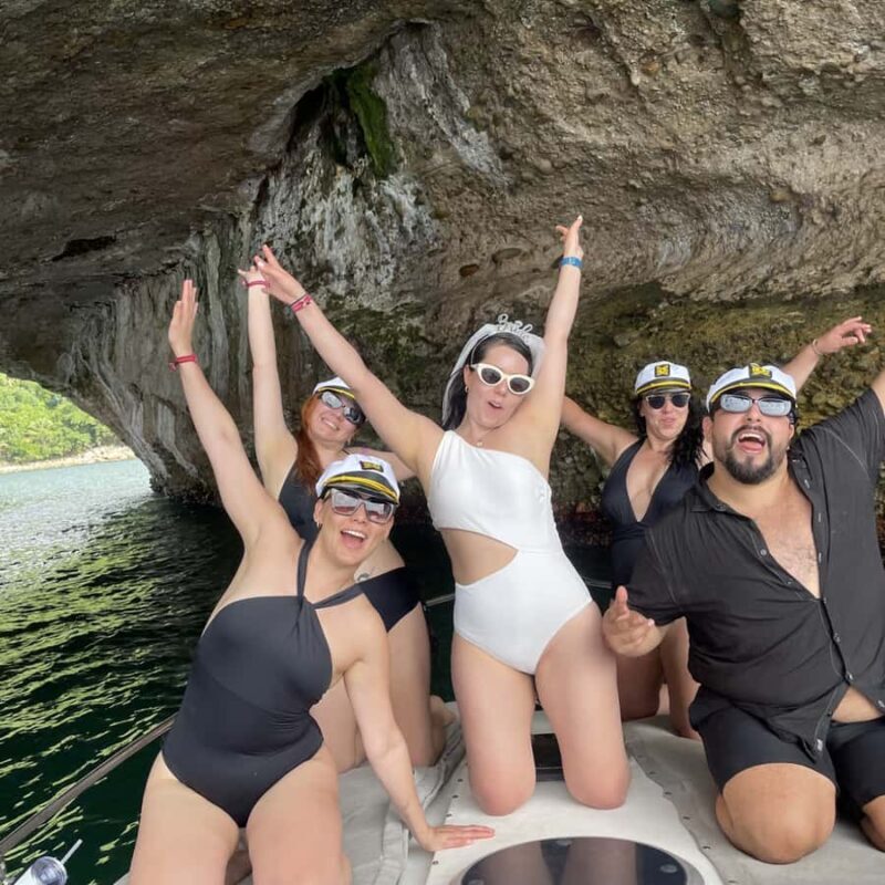 Puerto Vallarta: Bachelorette Yacht Tour of Iconic Beaches - Key Points