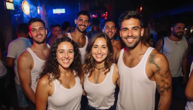 Puerto Vallarta: Guided Pub Crawl With Welcome Drinks - FAQ