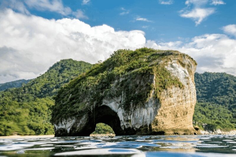 Puerto Vallarta: Los Arcos, Ánimas, and Quimixto Boat Tour - Who Should Consider This Tour?