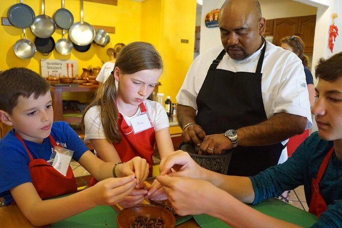 Puerto Vallarta- Market tour and Cooking Experience - FAQs