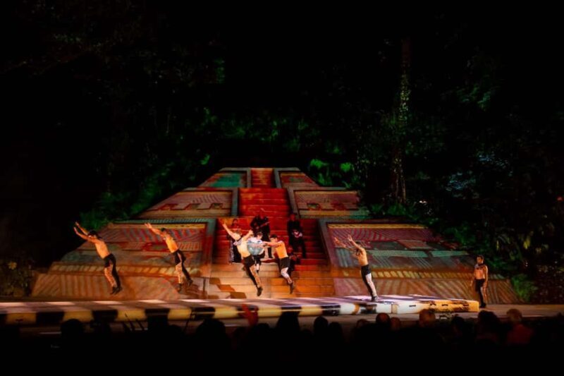 Puerto Vallarta Rhythms of the night, Show & Buffet dinner - Key Points