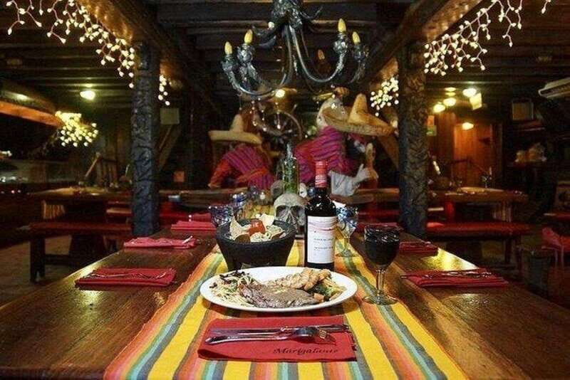 Puerto Vallarta: Show and Dinner on a Cruise - Setting Sail on a Scenic Night