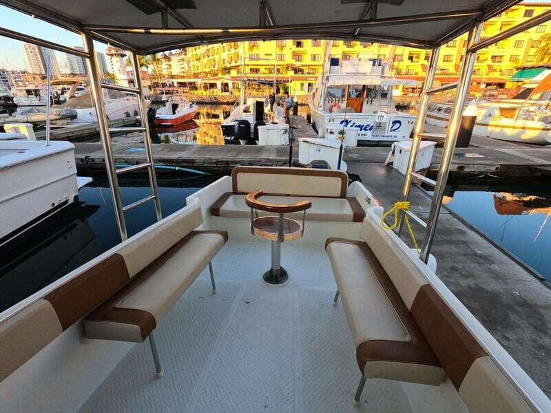 Puerto Vallarta:Exclusive Voyage to Los Arcos and El Paredón - Key Points