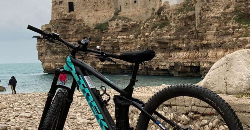 Puglia: rent e-bike. Self guided tours - What You’ll Love About the Bikes and Equipment