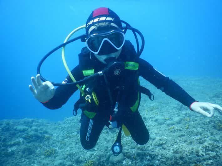 Pula: Introduction to Scuba Diving for Kids (age 8-10) - An engaging introduction to underwater adventure in Pula