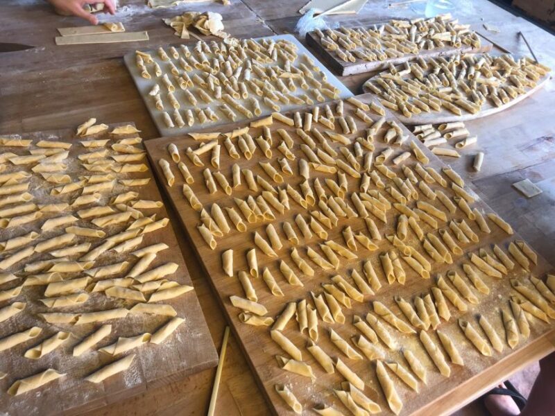 Pula: Market Tour, Cooking Class, and a Meal with Wine - Transition to the Cooking Studio: Countryside Charm