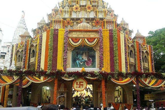 Pune Walking Tour with a Punekar - A Deep Dive into the Pune Walking Tour with a Punekar