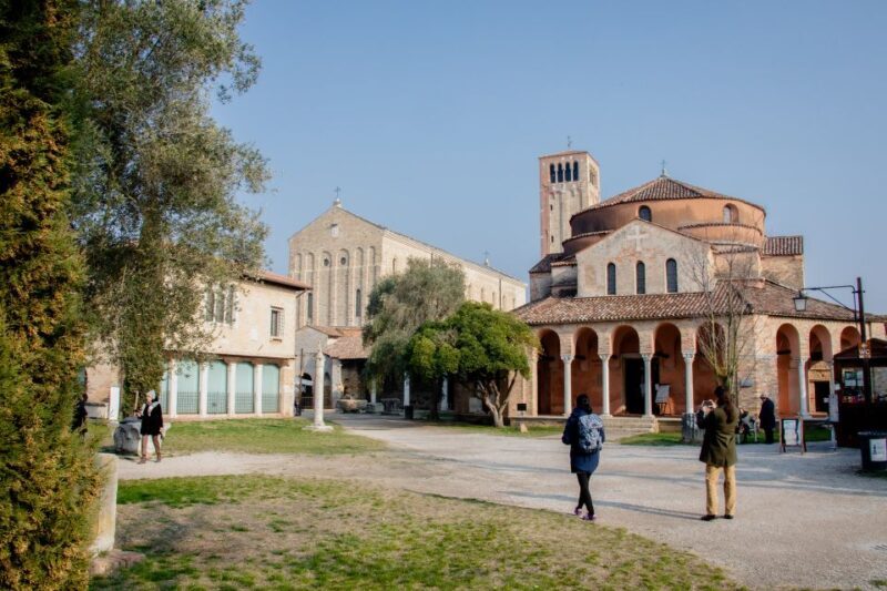 Punta Sabbioni: Murano, Burano & Torcello Guided Boat Tour - Punta Sabbioni: Murano, Burano & Torcello Guided Boat Tour