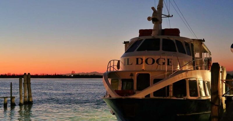 Punta Sabbioni: Venice By Night and Sunset Panoramic Cruise - Who Is This Tour Best Suited For?