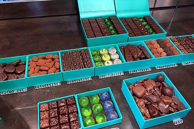 Pure Chocolate Tour in Paris - Starting Point: A Perfect Meet-Cute in the Marais