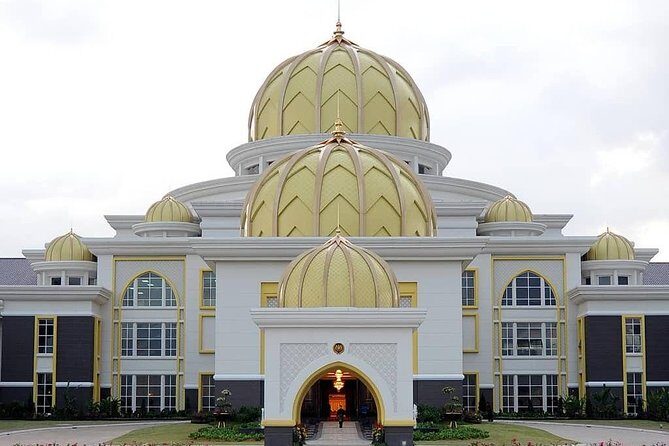 Putrajaya, Batu Caves And Kuala Lumpur Full-day City Tour - Practical Tips for Making the Most of Your Day