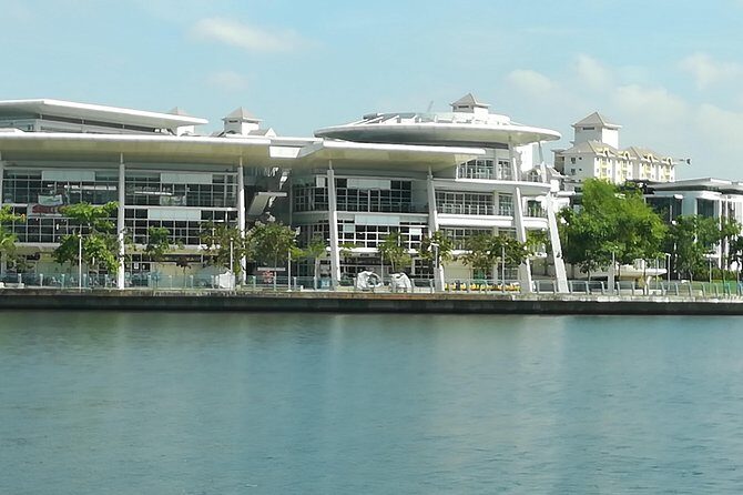 Putrajaya City Tour from Kuala Lumpur - What Travelers Say