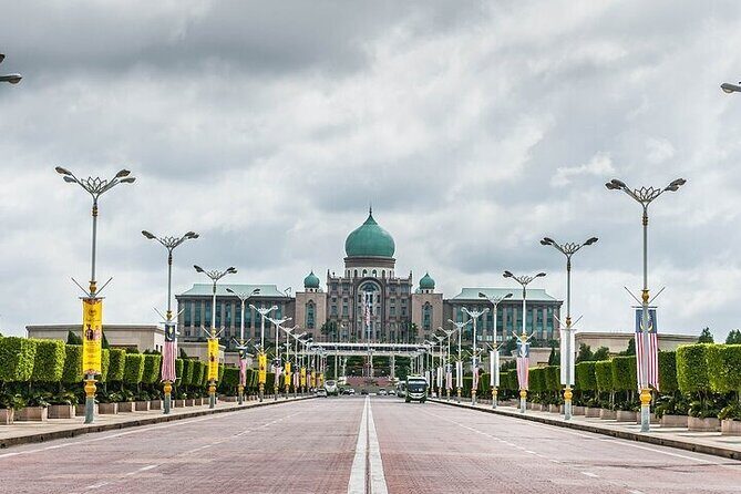 Putrajaya City Tour From Kuala Lumpur - What Youll Love About This Tour
