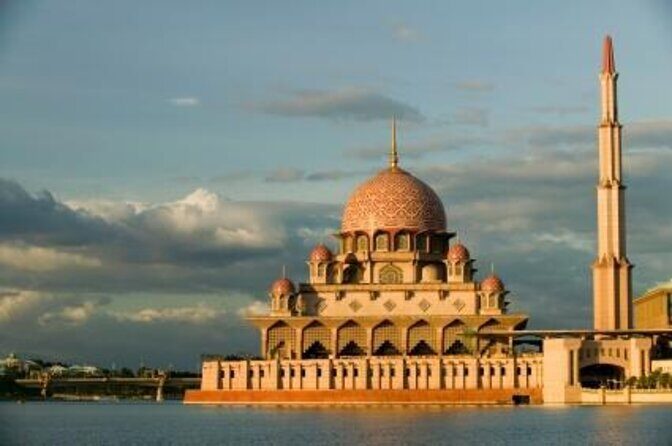 Putrajaya City Tour From Kuala Lumpur - A Detailed Look at the Putrajaya City Tour Experience