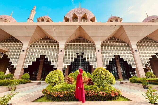 Putrajaya Private Tour with Guide - Exploring Putrajaya: What to Expect from the Tour