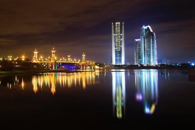 Putrajaya Tour By Night with Putra Lake Cruise - Exploring the Itinerary in Detail