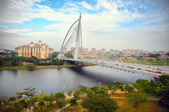 Putrajaya Tour from Kuala Lumpur - FAQs