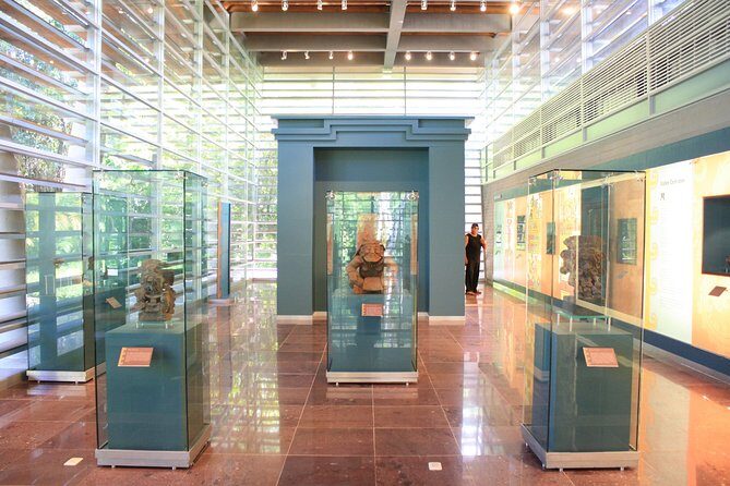 Pyramids Archaeological Site HT - Key Points