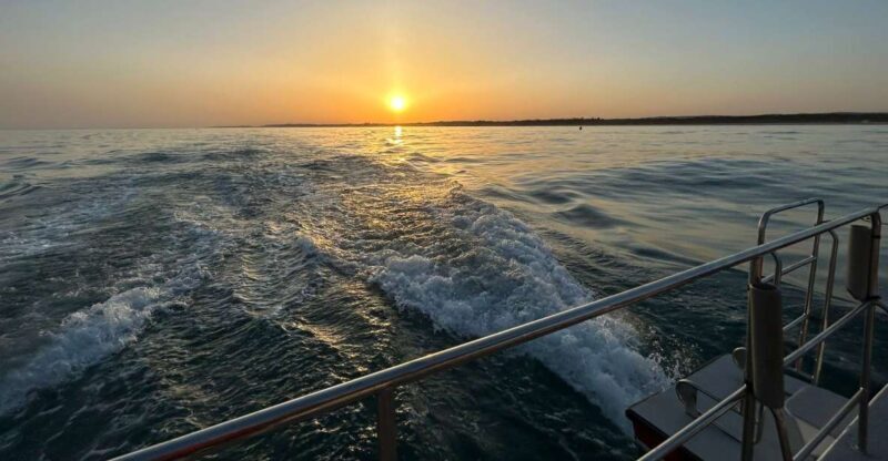 Quarteira: Sunset Lovers Algarve Coast Cliffs Tour at Galé - Key Points