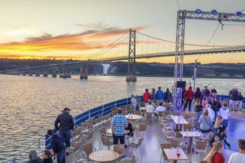 Québec City: Evening Cruise with Live DJ - The Experience Itself: What You Can Expect