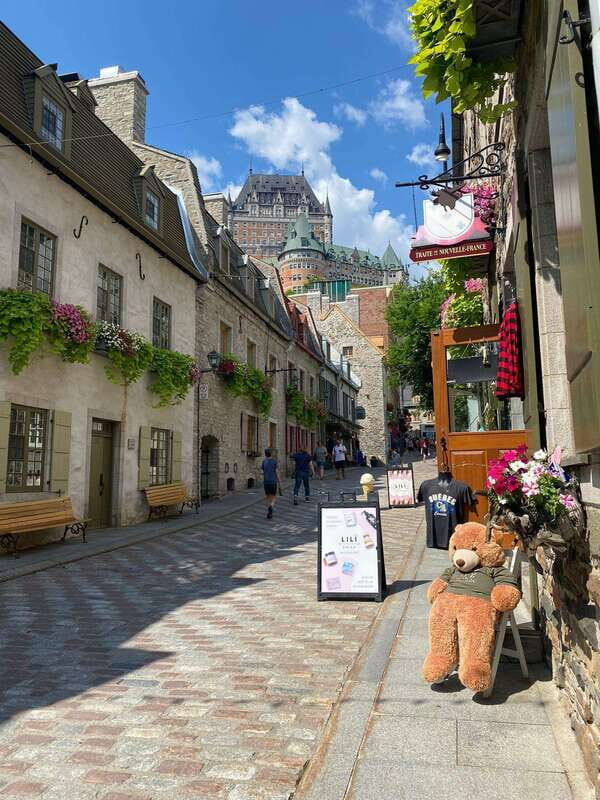 Quebec City: Historic District Walking Tour (3h) - The Value of a Private Guided Experience