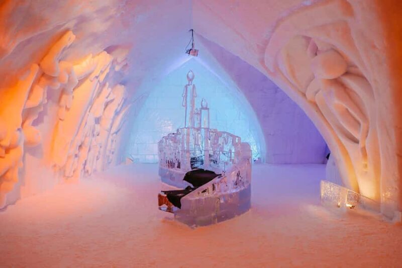 Quebec City: Hotel de Glace Ice Hotel Visit - Potential Drawbacks