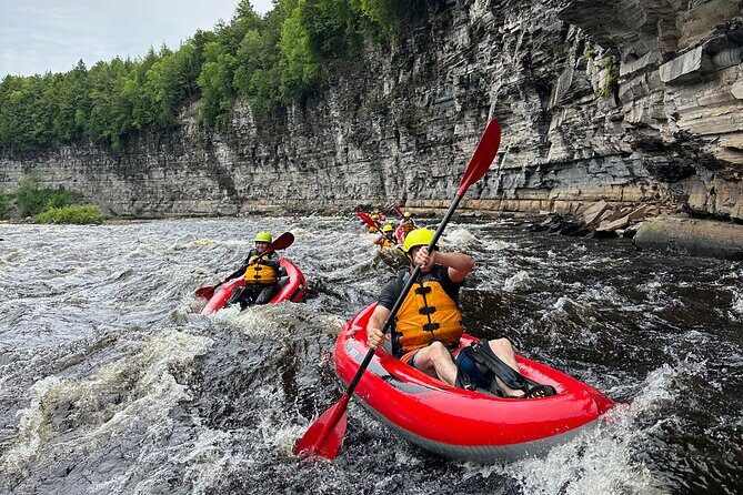Quebec: Guided Rafting and Inflatable Kayaking  Family Activity - Key Points