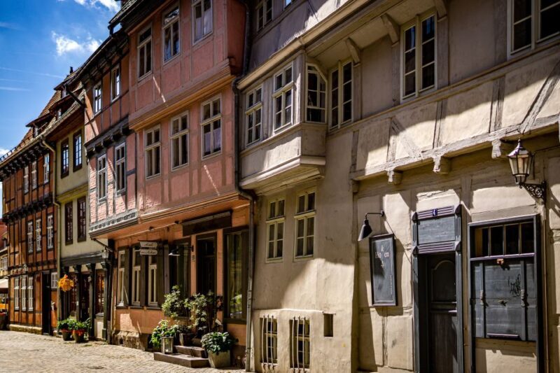 Quedlinburg: Guided City Highlights Walking Tour - Practical Considerations