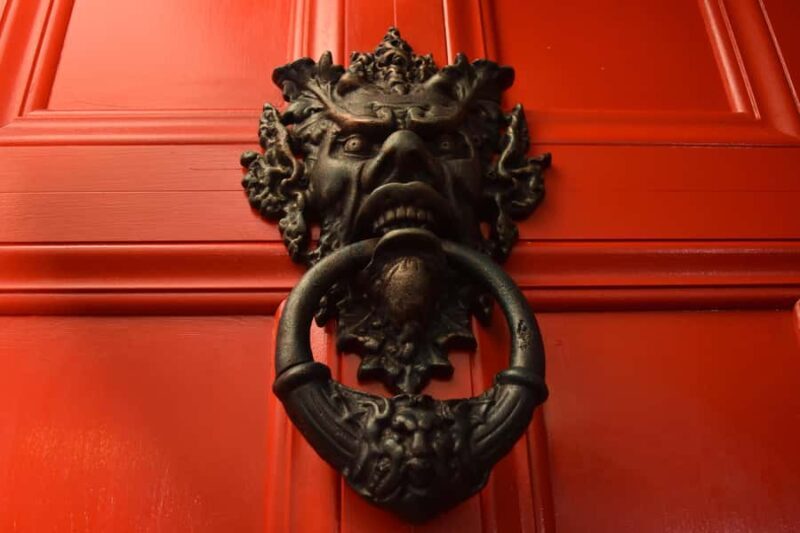 Queenstown: Fear Factory Haunted House Admission Ticket - Who Should Consider This Haunted Experience?