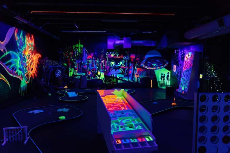Queenstown: Indoor Putt 'n' Glow Mini Golf - What to Expect: An Inside Look at Queenstown’s Glow Mini Golf