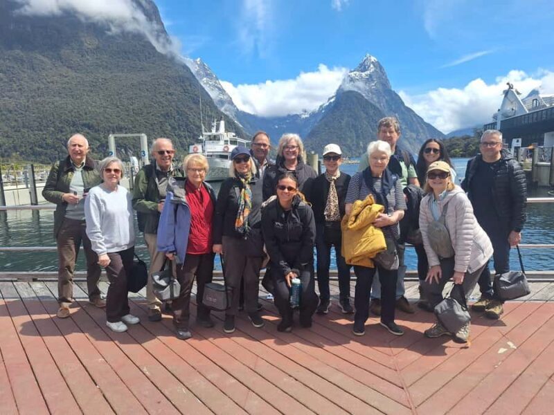Queenstown: Milford Sound Small-Group Tour w Cruise & Lunch - An In-Depth Look at the Experience