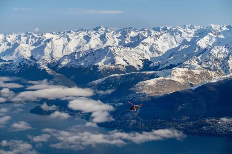 Queenstown: Remarakbles Helicopter Tour with Alpine Landing - Returning to Queenstown