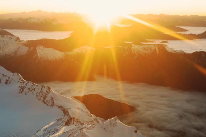 Queenstown: Sunrise Glacier Scenic Flight - The Experience: A Detailed Look at the Flight