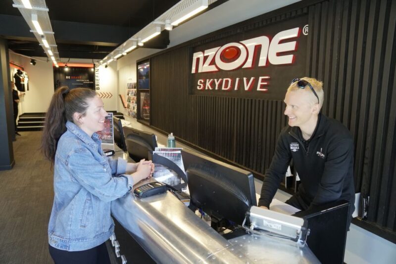 Queenstown: Tandem Skydive Experience - Facilities and Extras: Making the Most of Your Time