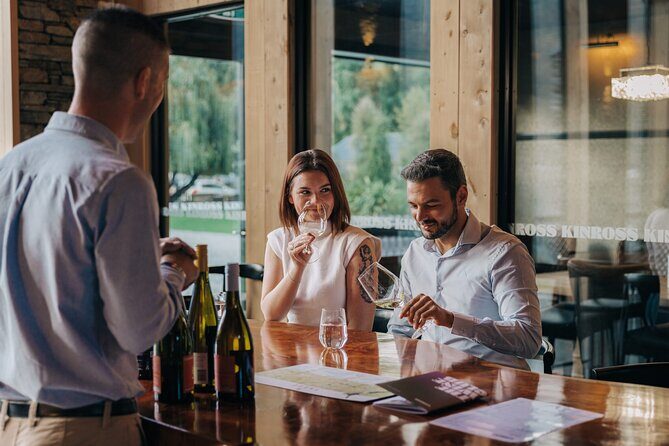 Queenstown Wine & Food Tour: Scenery, Tastings & Delicious Lunch! - An Overview of the Experience