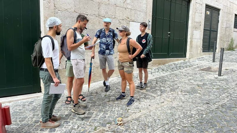 Queer Lisbon History Tour: scene/history - An In-Depth Look at the Queer Lisbon History Tour