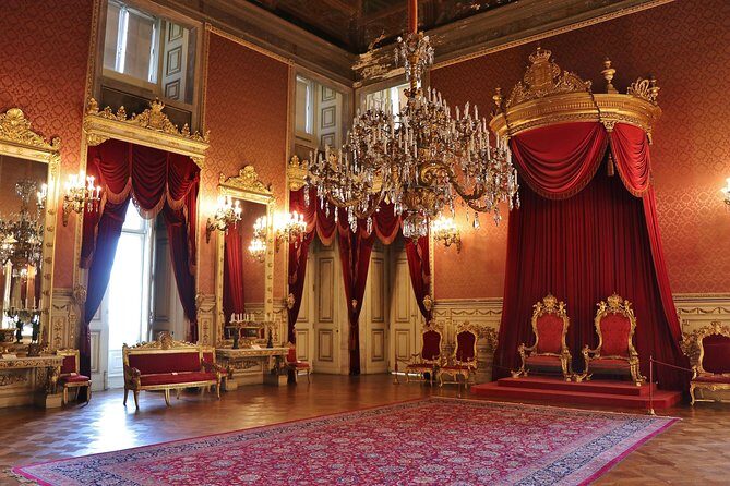 Queluz and Ajuda Palaces Private Tour, Lisbon´s forgotten history. - FAQ