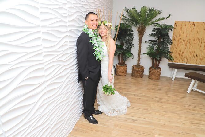 Quickie Sign and Go Wedding at Hawaiian Wedding Chapel - Pros and Cons Based on Real Experiences