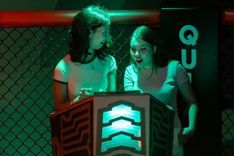 QuizBoxing: Interactive TV show style quiz game experience - The Breakdown: Why This Experience Stands Out