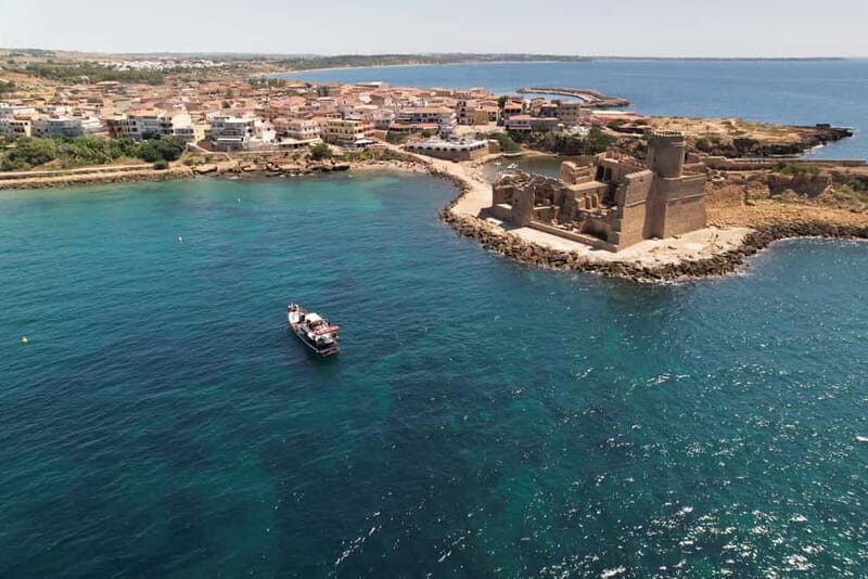 RaccontiAmo Daily cruises Le Castella Isola Capo Rizzuto - Key Points