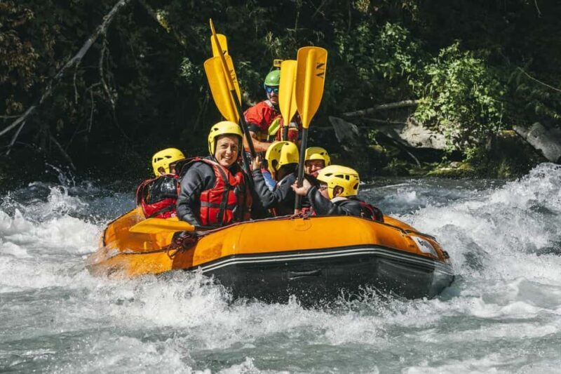 RAFTING: Descent of the Centron gorges - An Adventure in the Centron Gorges: What to Expect