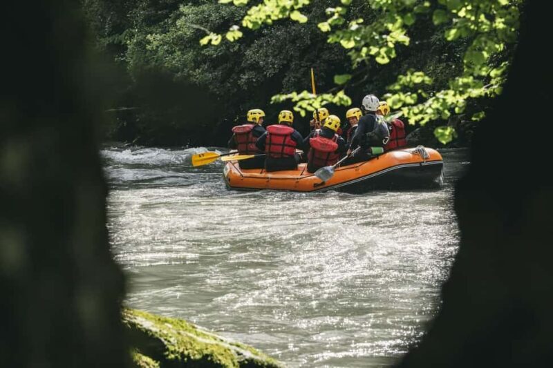 RAFTING: Descent of the Centron gorges - Practical Details and Logistics
