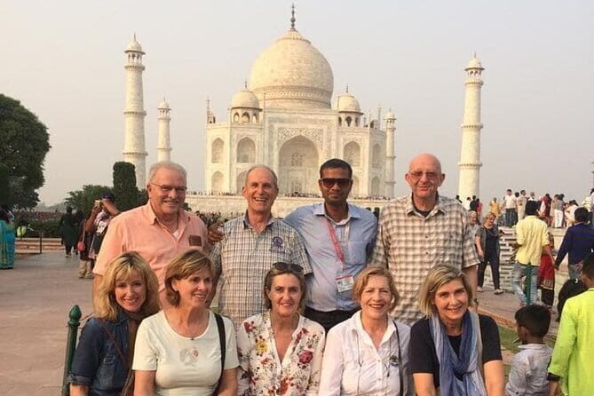 Rajasthan Fort & Palaces with Temple Town Khajuraho & Varanasi - Key Points