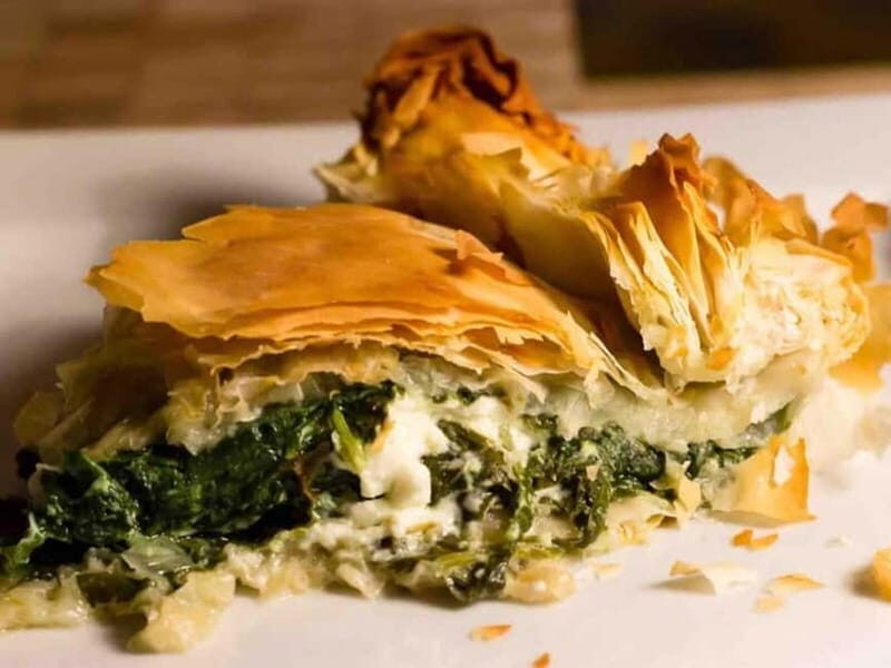 Raki Tasting and Meze Pairing With Expert in Tirana - The Experience: What to Expect at Each Step