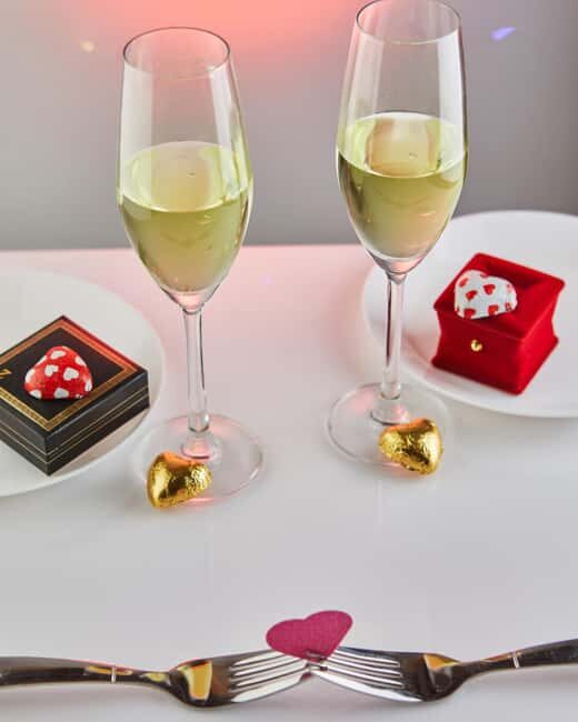 Raleigh/Durham: Mystery Date Night in the Triangle Area - An Inside Look at the Mystery Date Night Experience