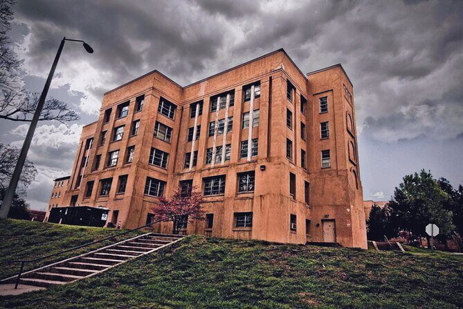 Raleigh Full Day Historian-Guided Driving and Walking Tour - What the Reviews Say