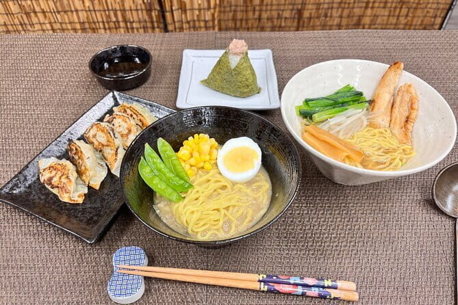 Ramen Gyoza Onigiri Japanese Cooking Class in Kyoto - Key Points