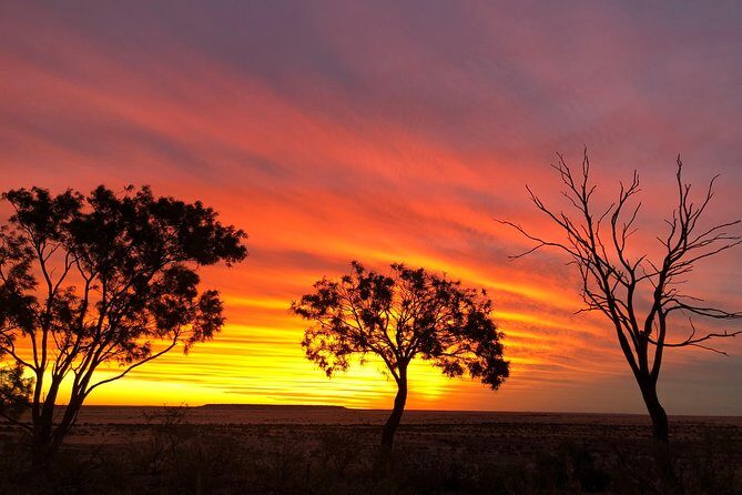 Rangelands Rifts and Sunset Tour Winton - FAQ