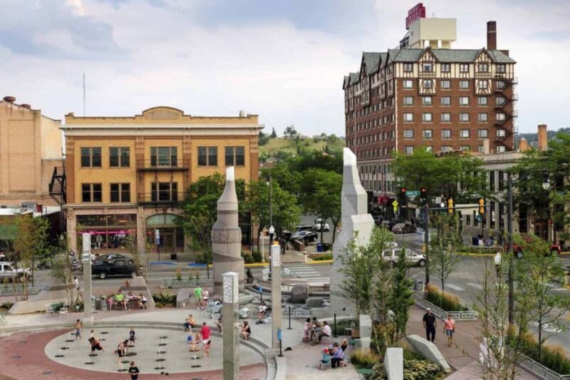 Rapid City: Guided Tour with Journey Museum Admission - Key Points