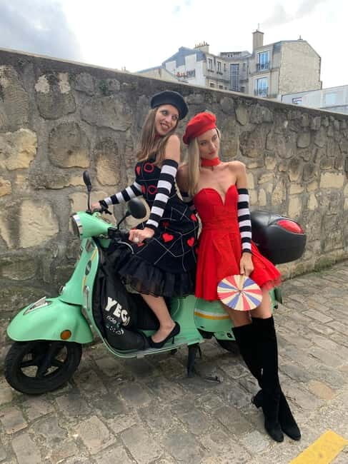 Re-Paris: Paris Photoshoot with a Recycle Twist - FAQ